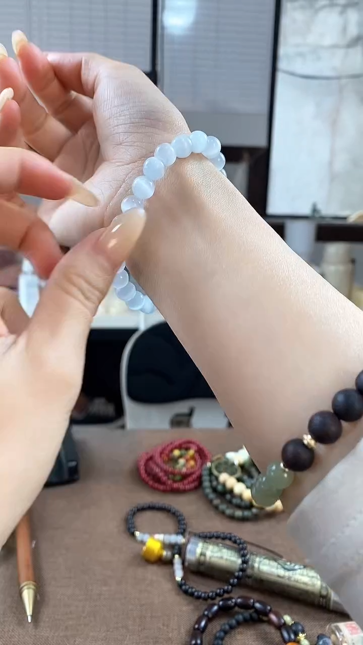【闪购商品】白玉菩提吊坠猫眼手串设计款