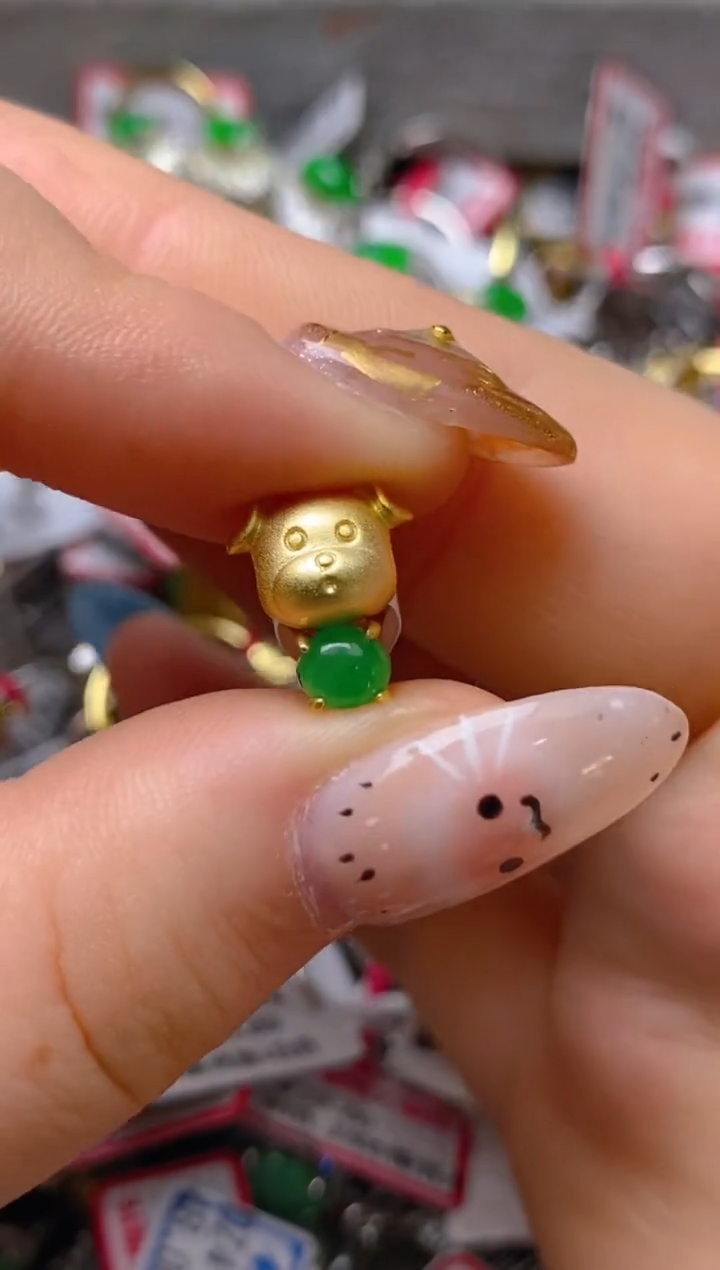 银S925镶嵌戒指翡翠百内无证书