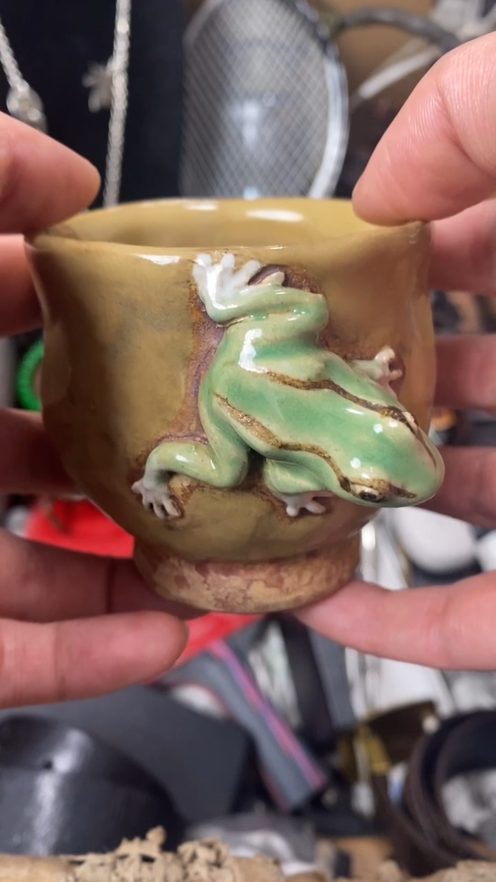 瓷片瓷运杂货铺瓷运杂货铺楼下