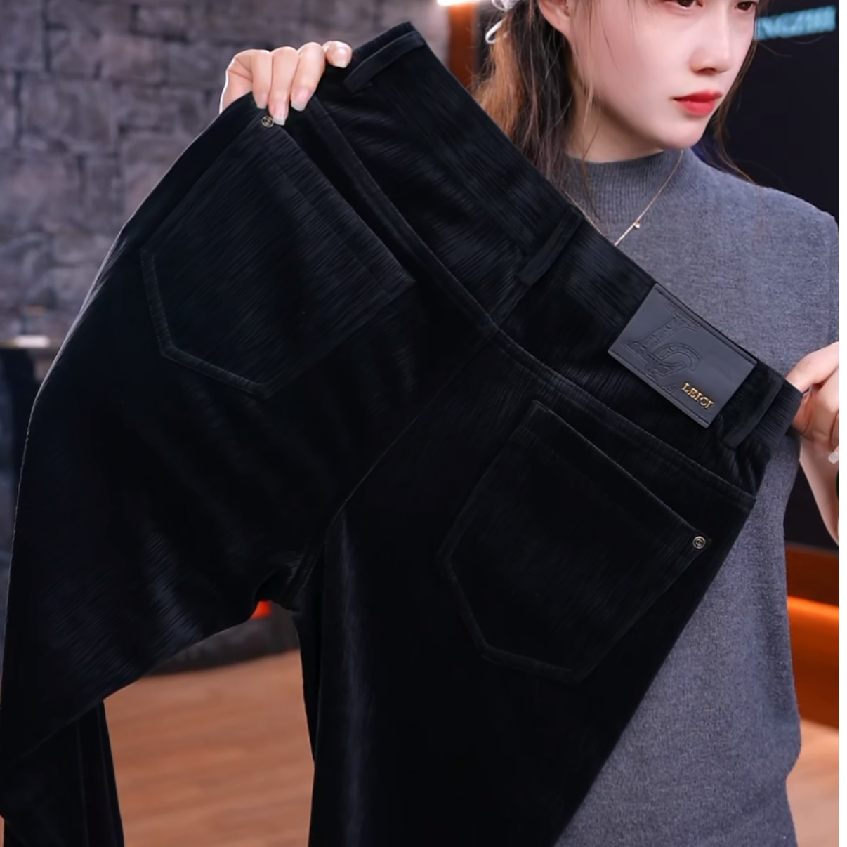  金丝绒男士小直筒休闲裤宽松