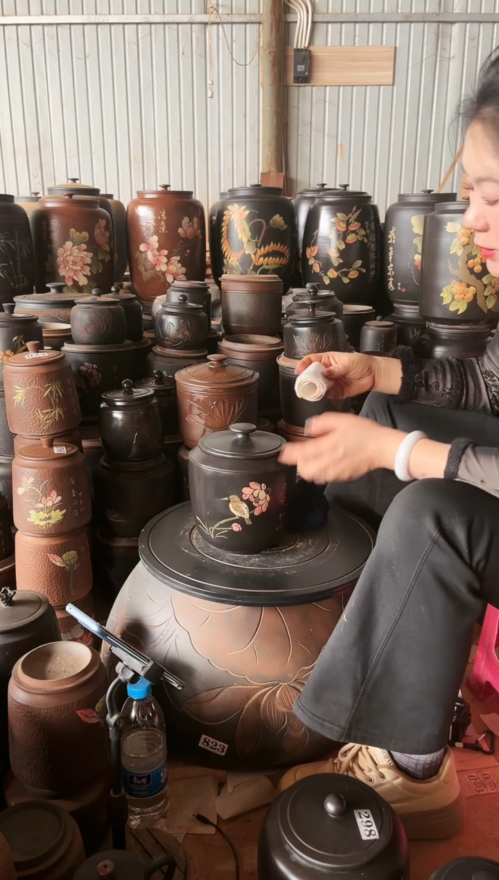 【闪购商品】壶瑕疵茶叶罐 893 方尖彩填