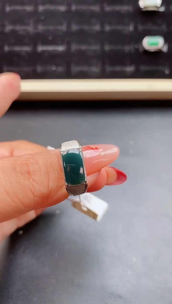 【闪购商品】翡翠戒指银S925镶嵌508500