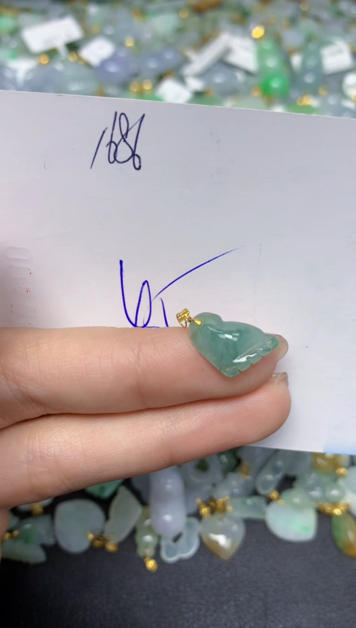 【闪购商品】翡翠颈饰18K金镶嵌天然翡翠A货