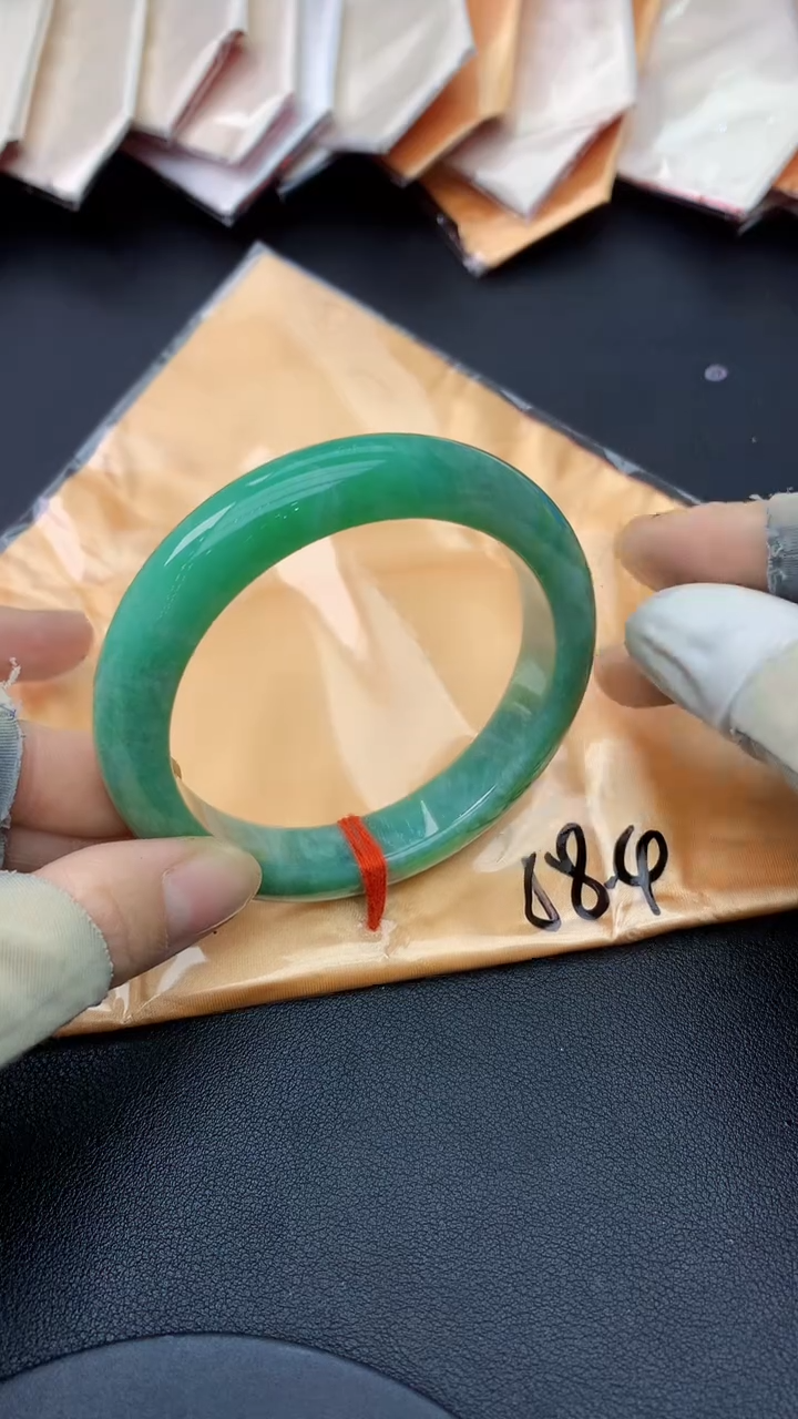 未镶嵌手镯翡翠0064253825