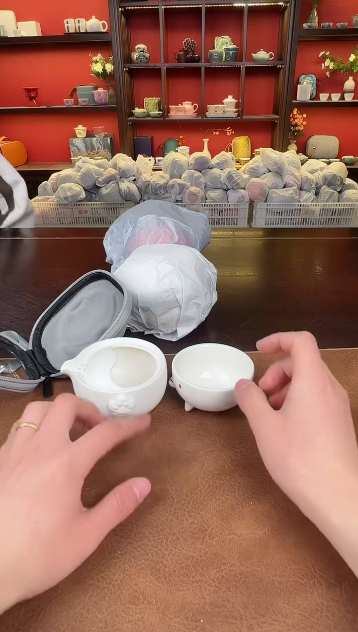 【闪购商品】白狗11111111111111