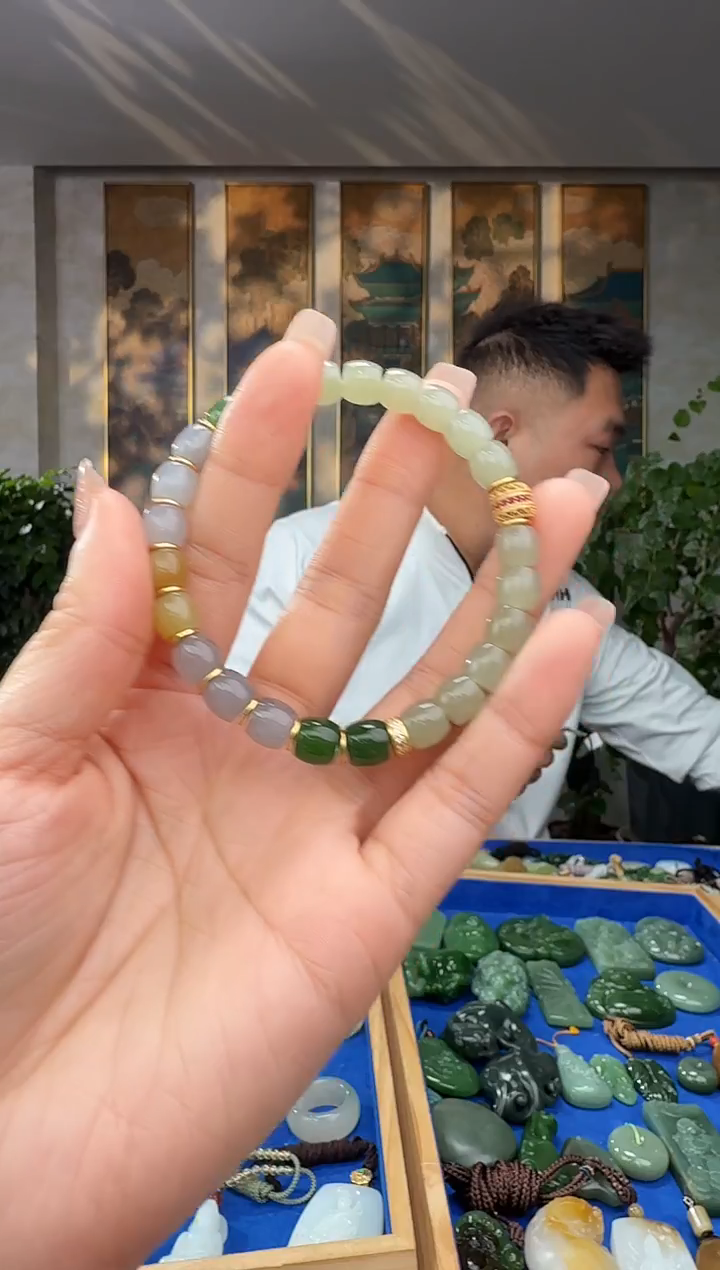 颈饰未镶嵌和田玉拍一发一