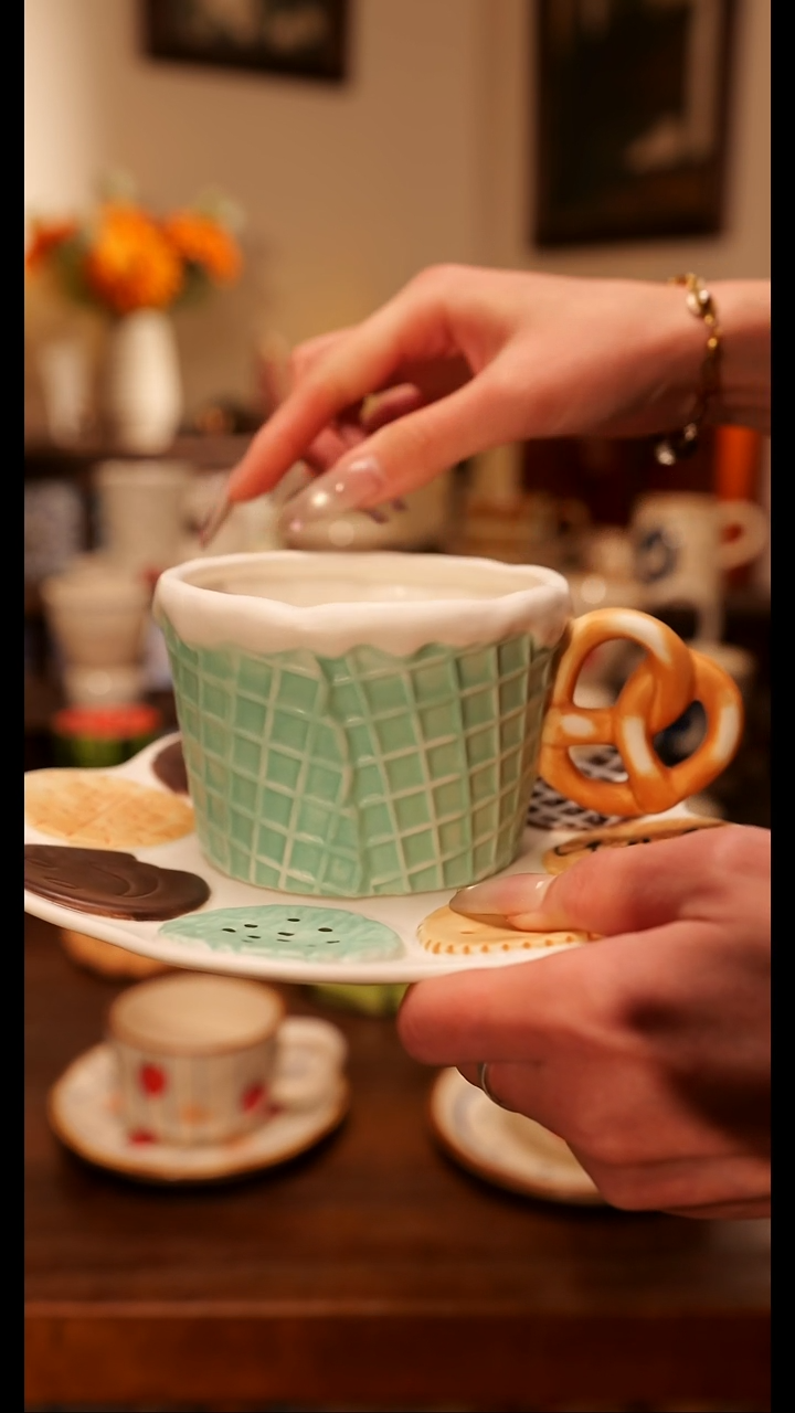 陶瓷便携款华夫饼杯碟手作   手绘釉下彩