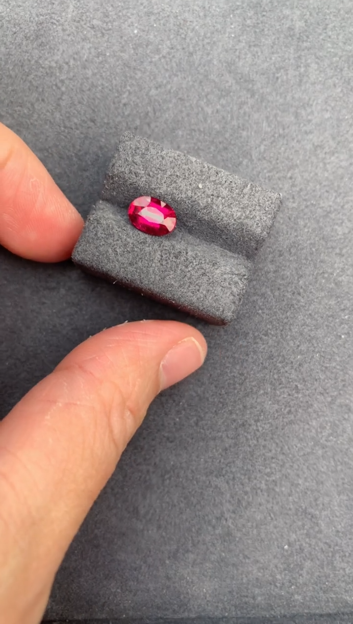 【闪购商品】碧玺裸石未镶嵌1.3ct卢比莱