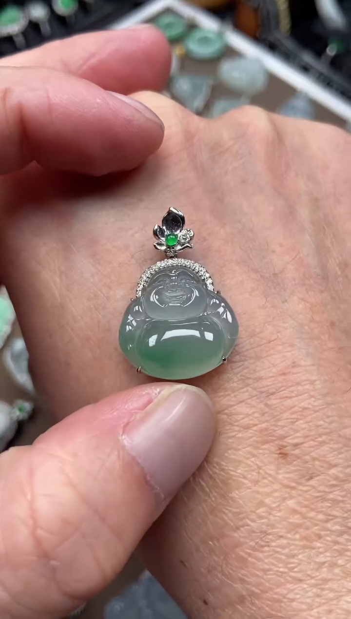 【闪购商品】翡翠吊坠(不含链)18K金镶嵌佛公