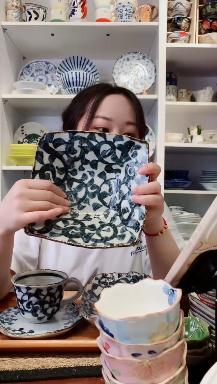 陶瓷章鱼唐草多用钵