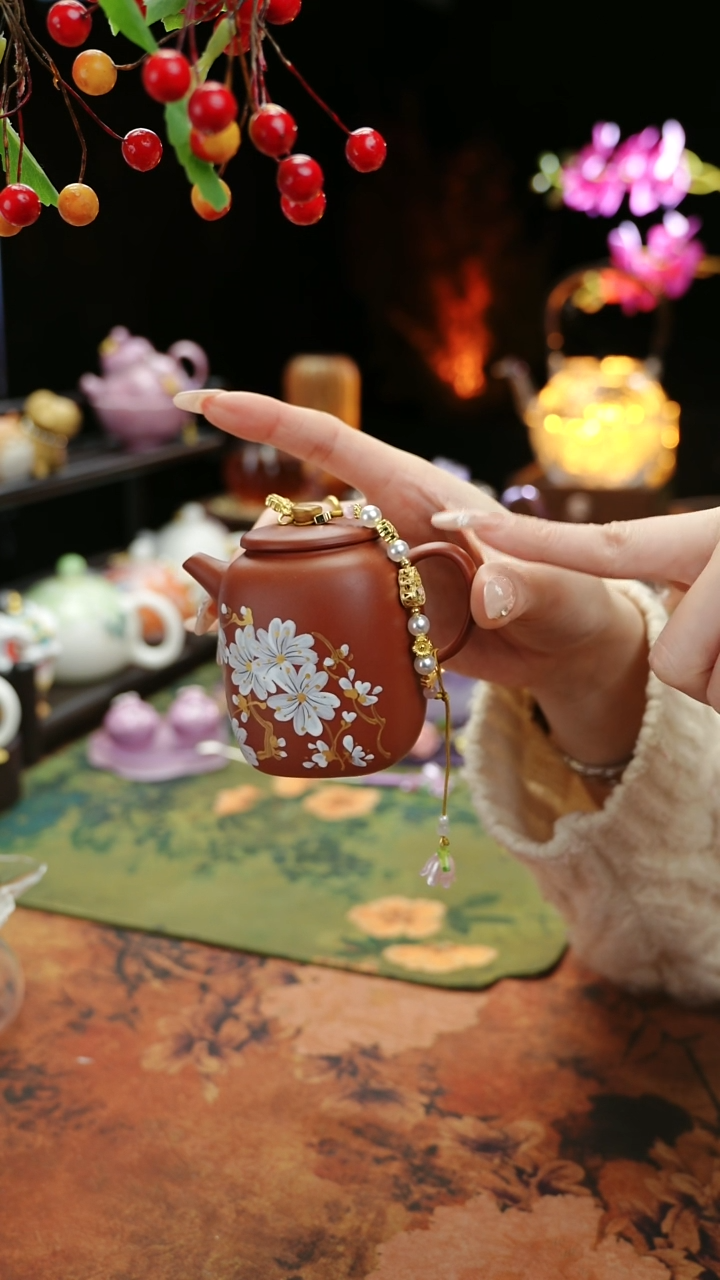 【闪购商品】紫砂手绘小雏菊+滴流