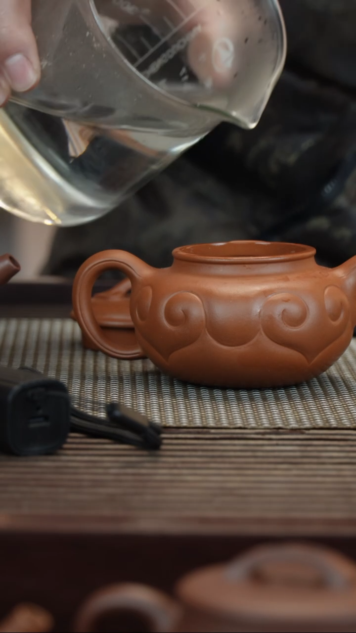 【闪购商品】紫砂茶壶朱泥如意仿古