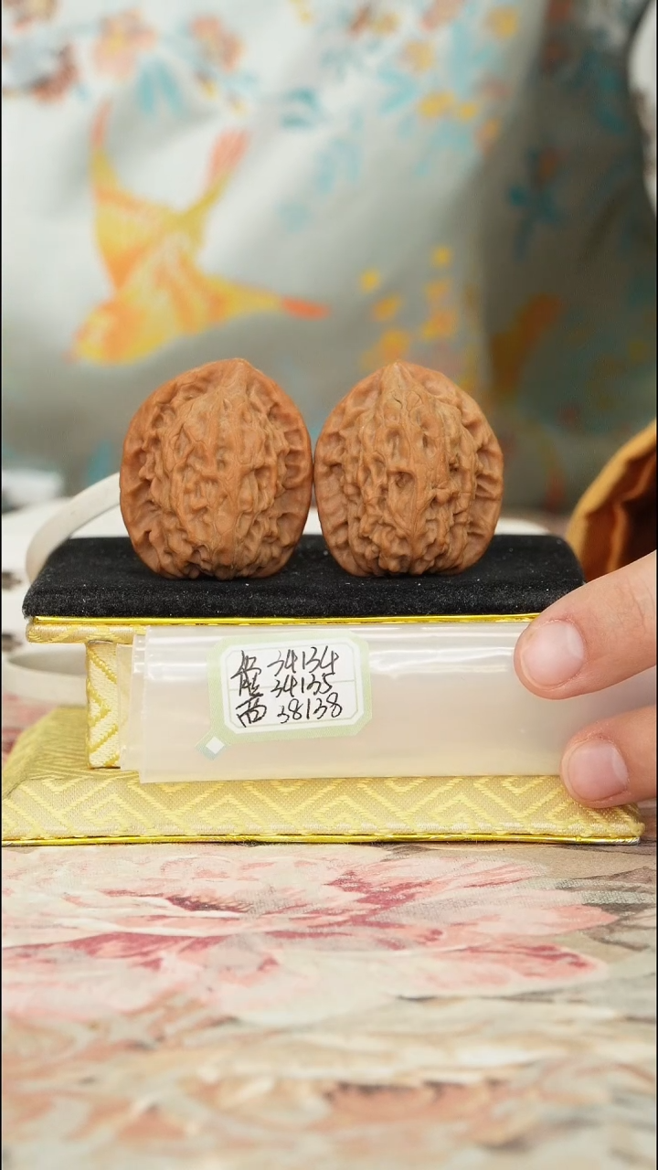 【闪购商品】文玩核桃把件非嫁接北京