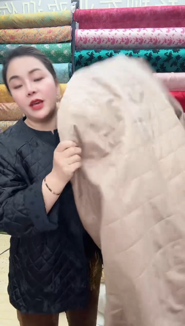 17号摩卡色羊绒绗棉2米