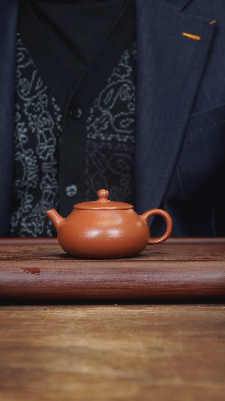 【闪购商品】紫砂茶壶180ml 璞玉 红降坡