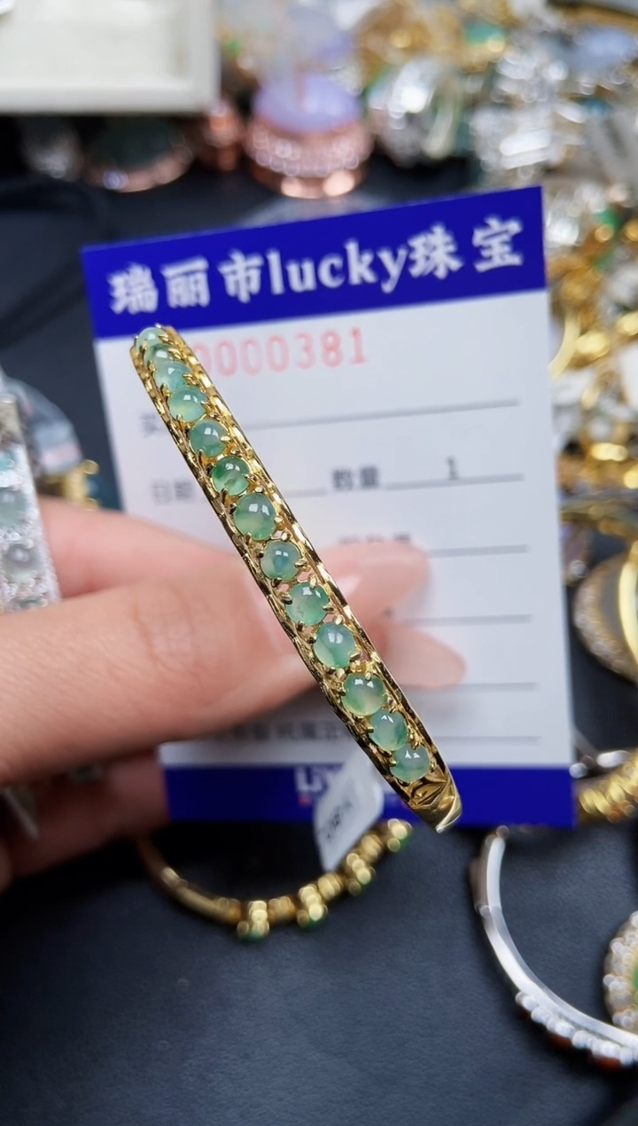 【闪购商品】翡翠颈饰银S925镶嵌0381