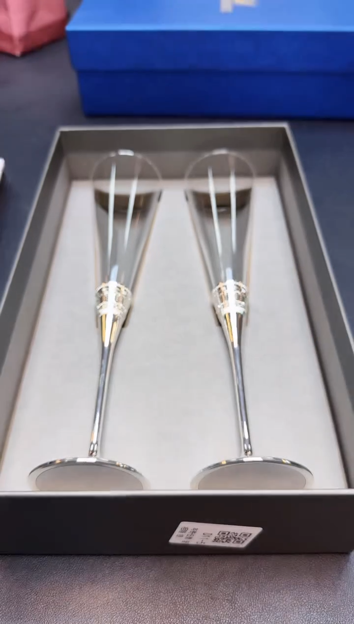 【闪购商品】瓷片全新正品一件不留@@D11-5