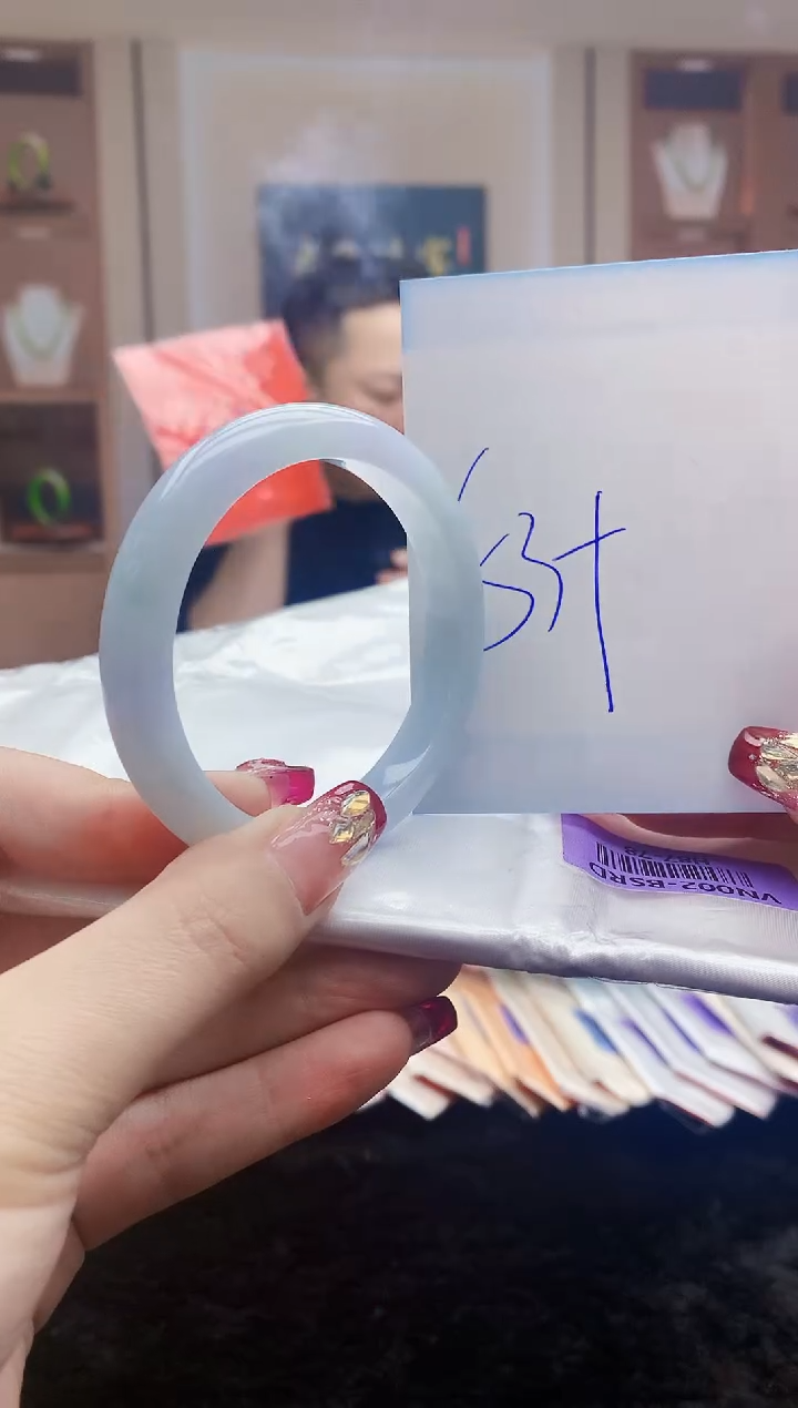 【闪购商品】翡翠手镯未镶嵌       H87-78