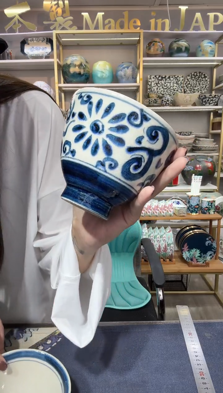 陶瓷宗山窑冰裂纹高脚碗-蓝菊