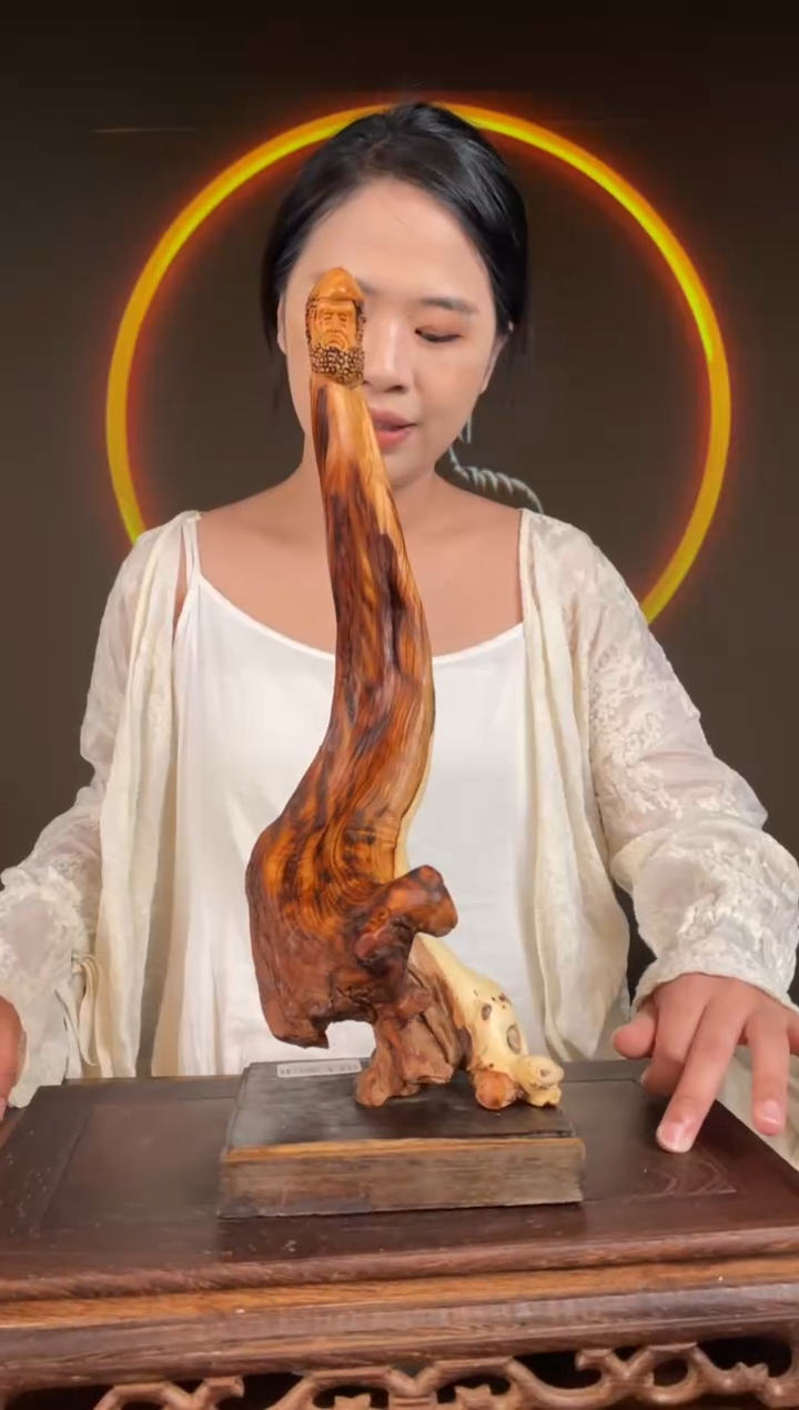 【闪购商品】柏木（崖柏）手工摆件,先抢先得!