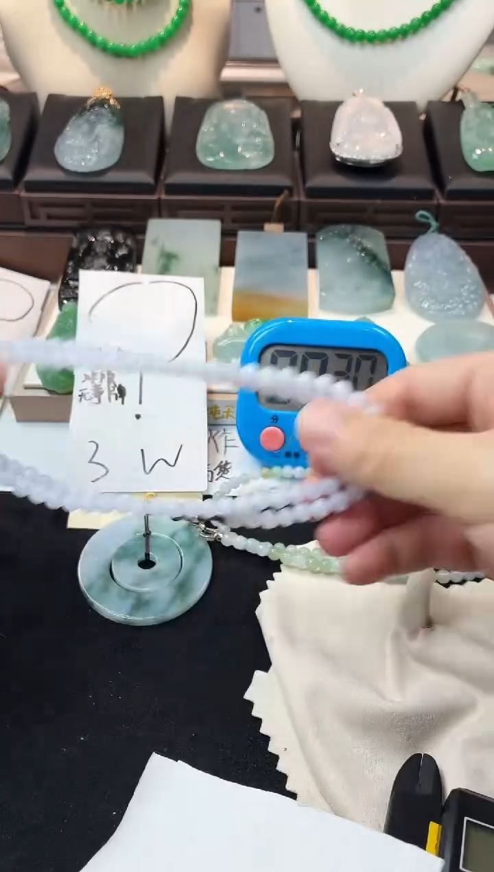 未镶嵌定制翡翠D***o毛货不退不换