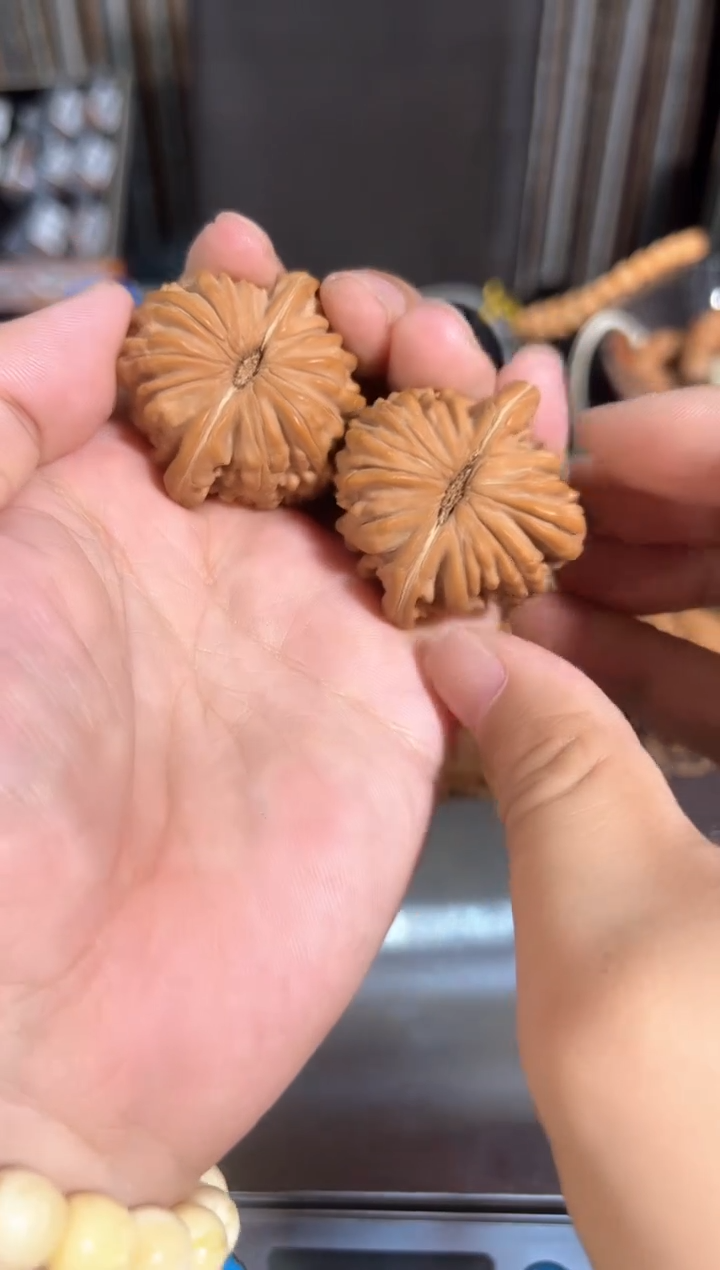 把件核桃全品粉红皮南瓜楼