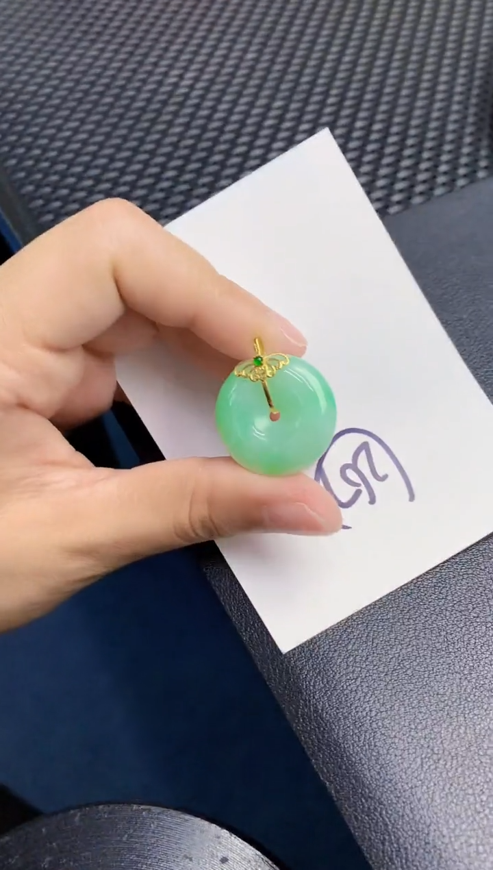 【闪购商品】翡翠颈饰18K金镶嵌000000000