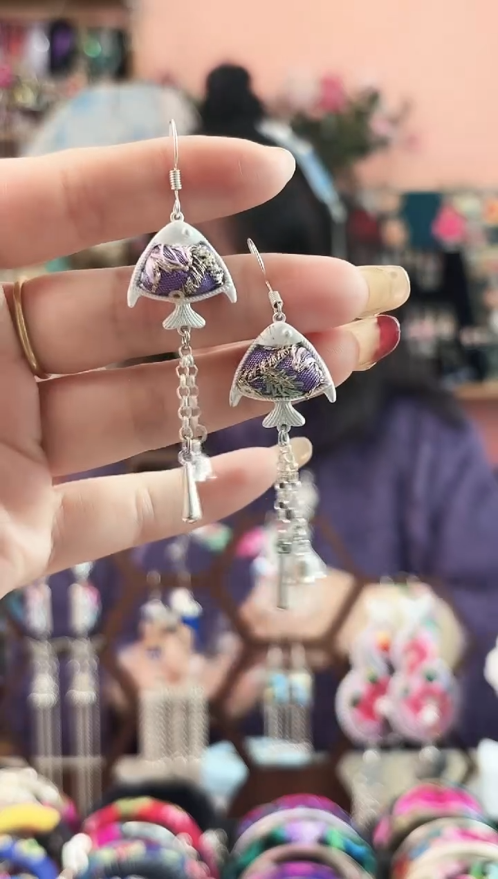 艺枝独绣手工饰品211