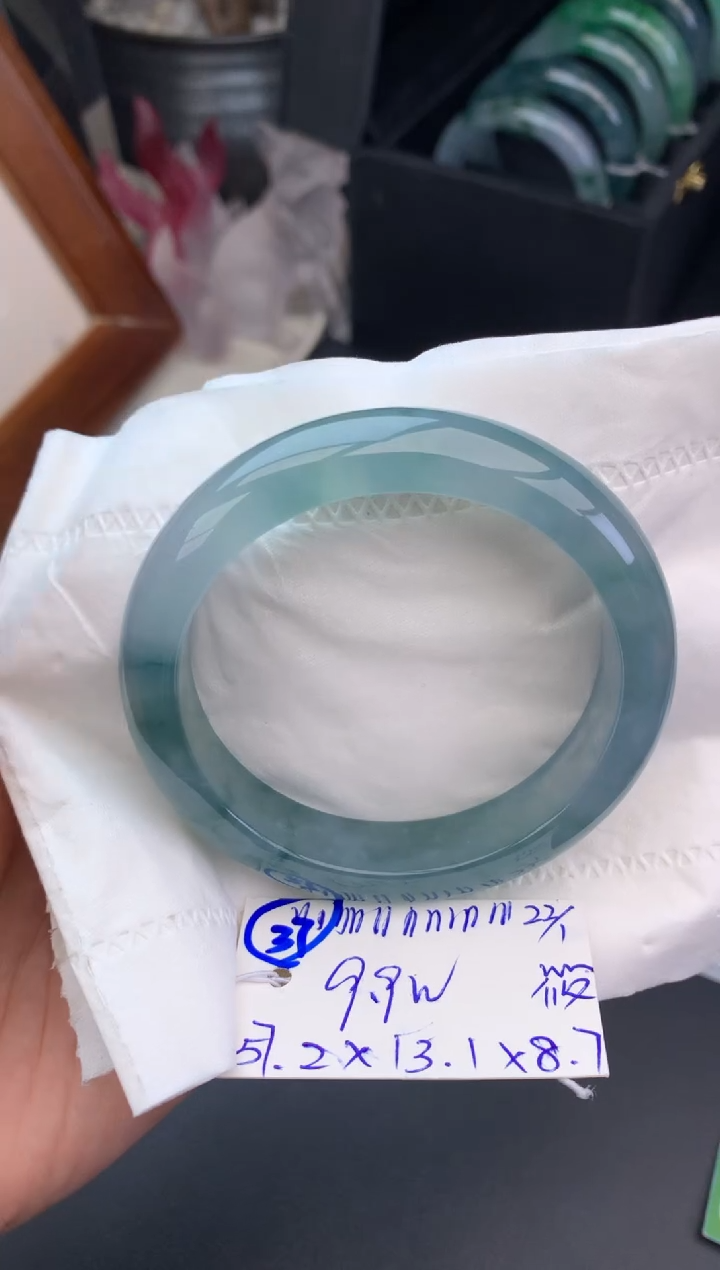 【闪购商品】翡翠手镯未镶嵌手镯