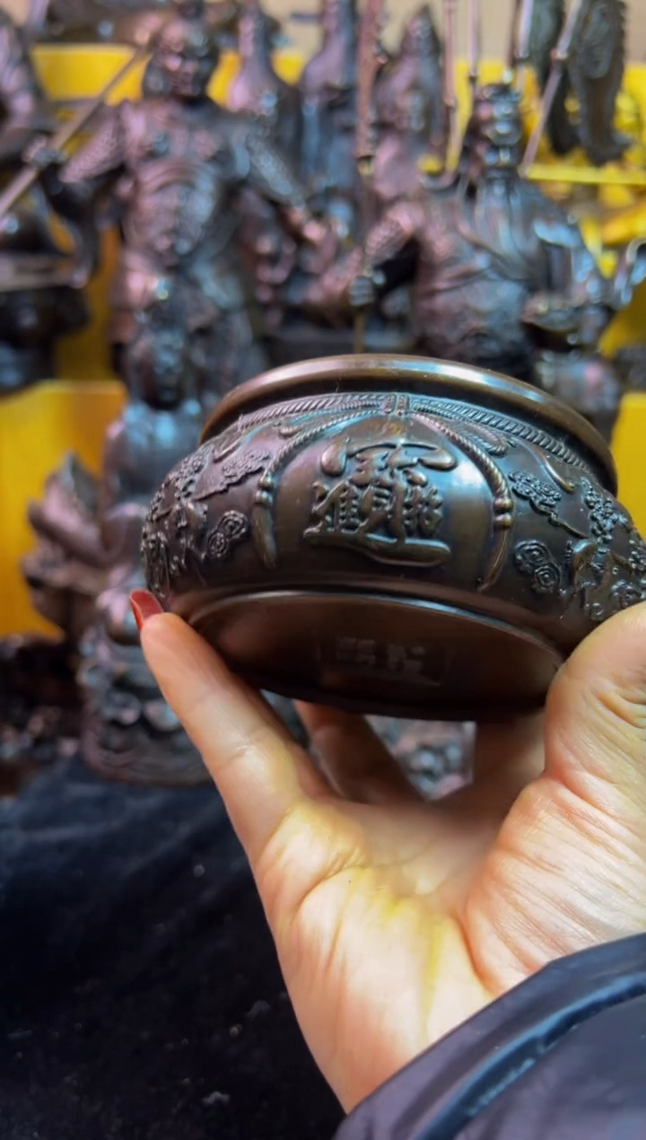 【闪购商品】1案台摆件 物品摆件