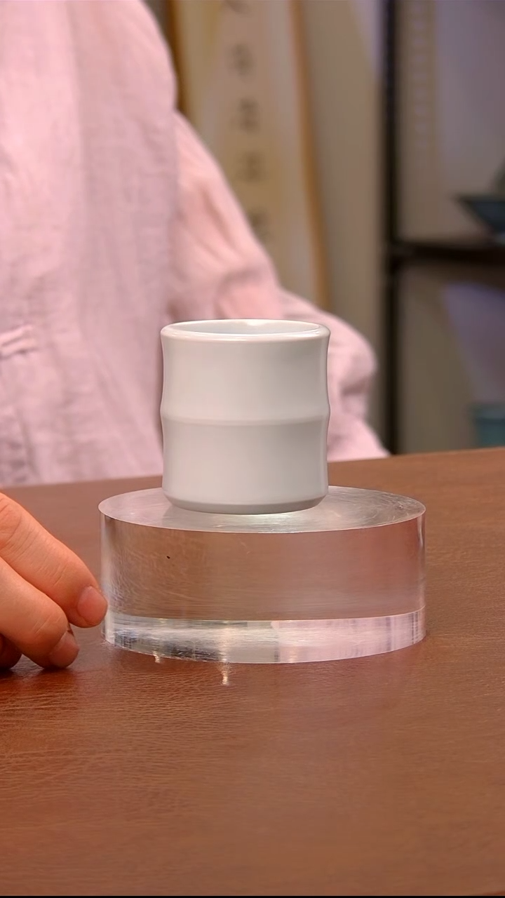 【闪购商品】瓷片月白两竹节杯.........