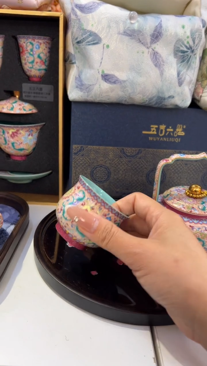 瓷片小乔闪购链接
