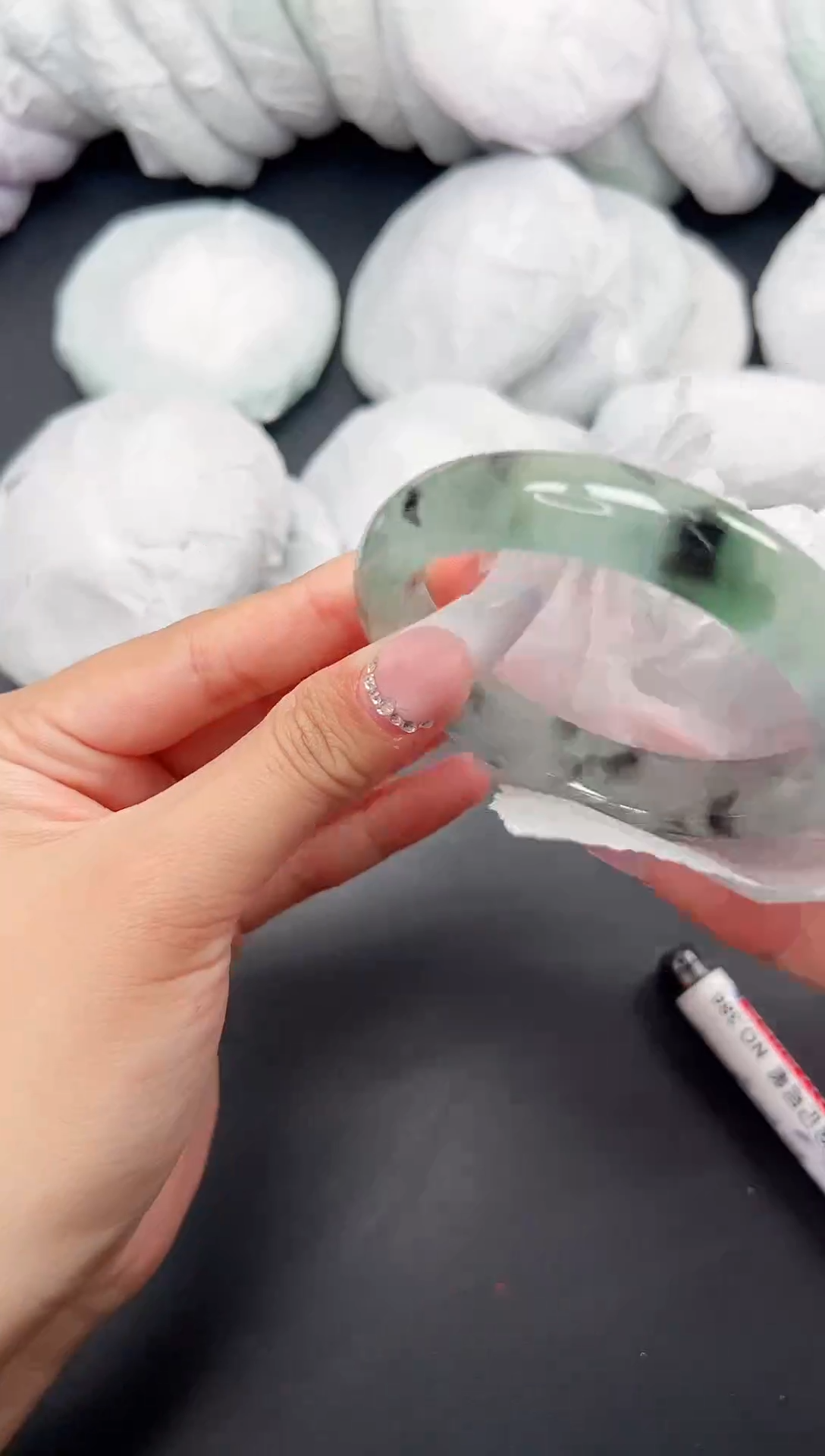 精品手镯，一物一拍J-042