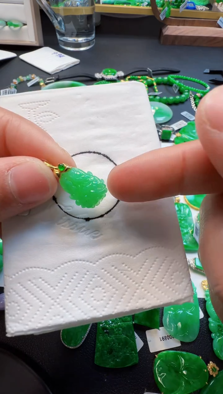 【闪购商品】定制翡翠18K金镶嵌980元