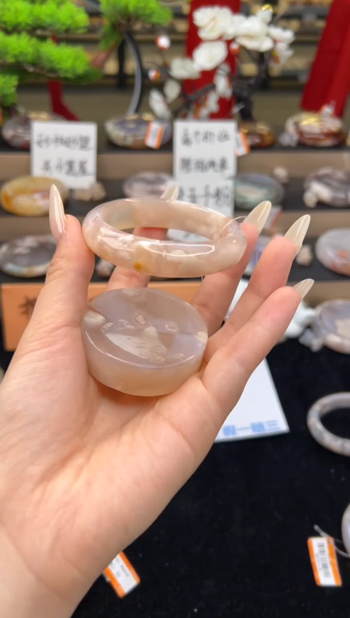 【闪购商品】石英质玉手镯未镶嵌52圈口（赠送镯心）13009