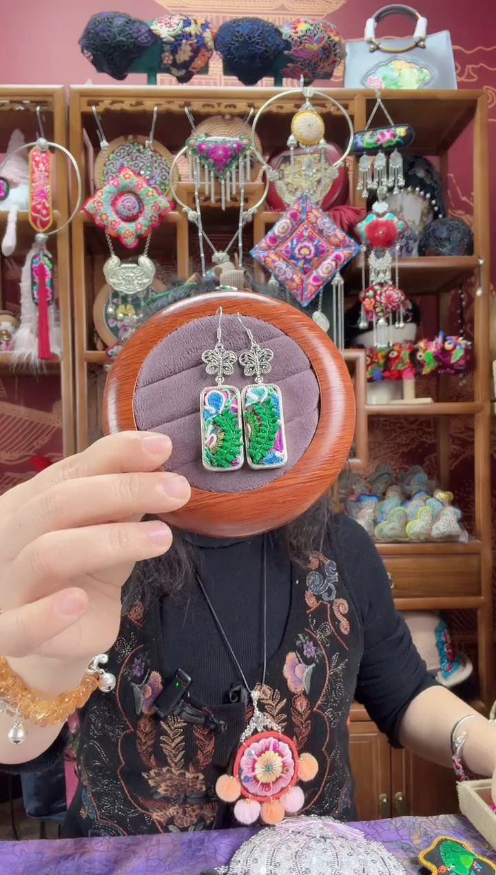 刺绣耳环16甜甜家