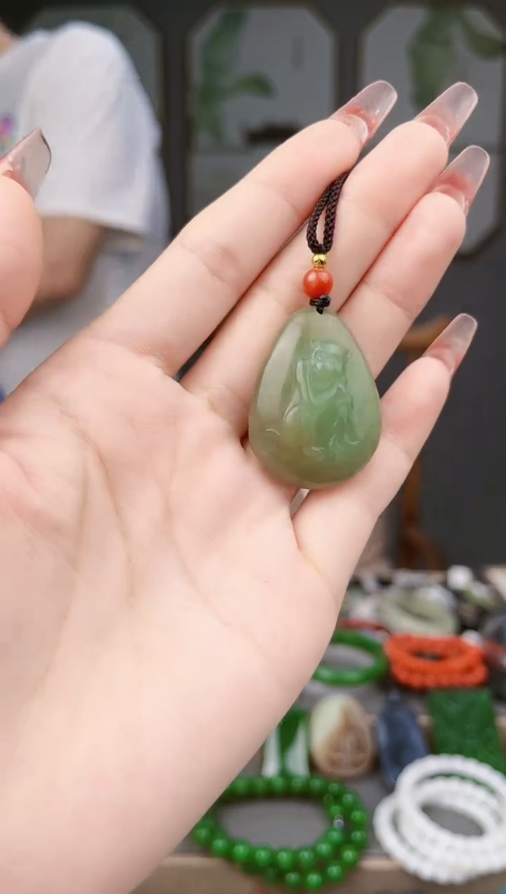 和田玉未镶嵌颈饰多样性发货   拍一单发一个