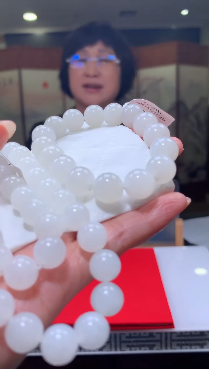 颈饰未镶嵌和田玉120255多样性发一