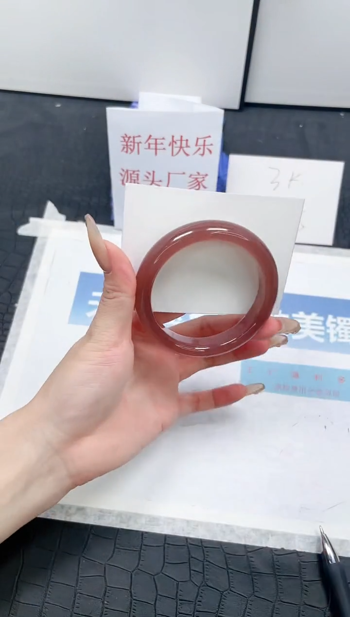 【闪购商品】石英质玉手镯未镶嵌Y30-60