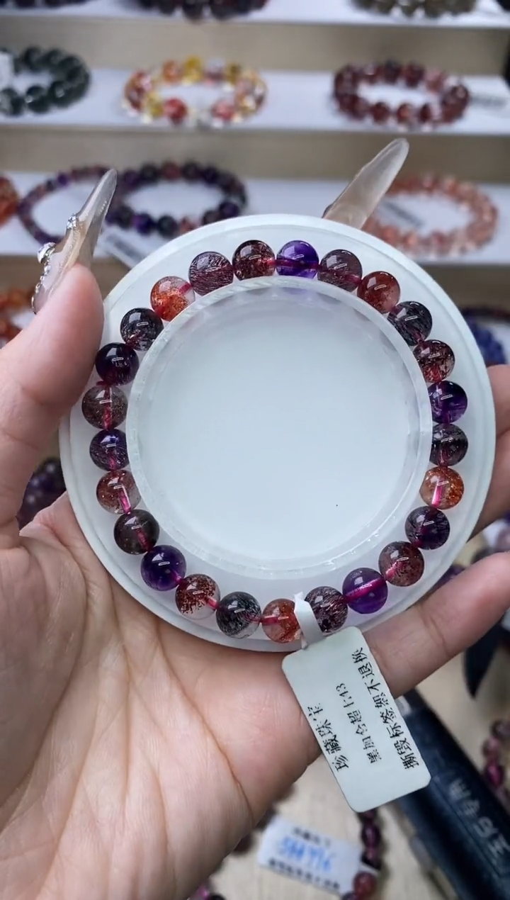 【闪购商品】水晶手链未镶嵌黑加仑超七7m+