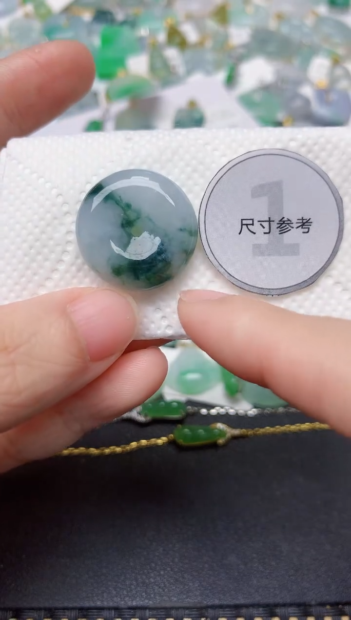 颈饰未镶嵌翡翠天然缅甸A货翡翠