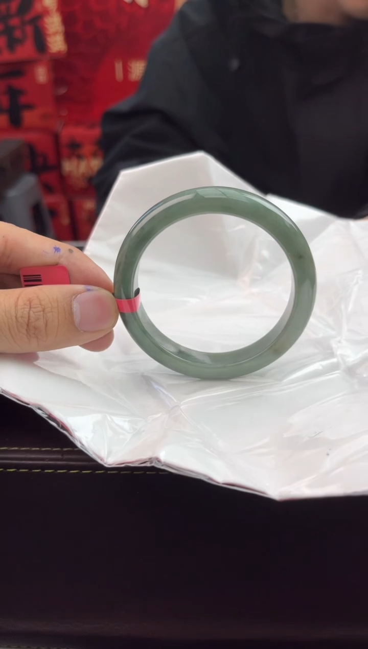 【闪购商品】翡翠手镯未镶嵌2翡翠手镯（微瑕）