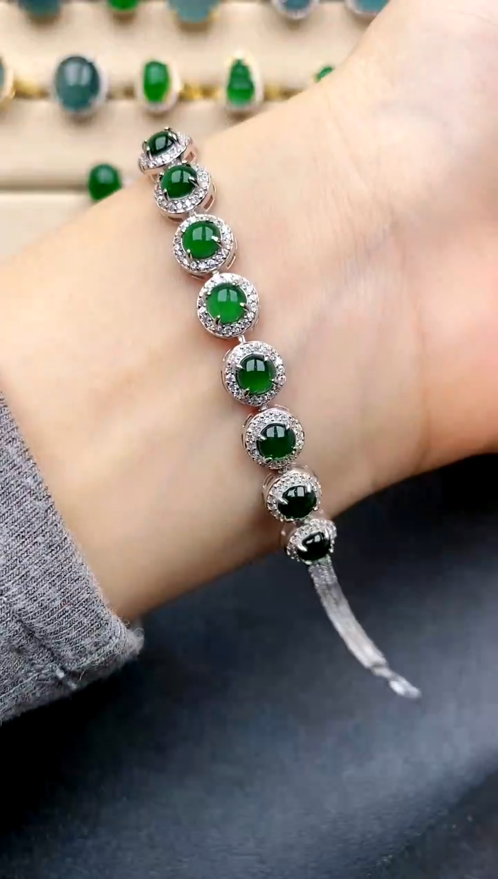 【闪购商品】翡翠戒指银S925镶嵌....