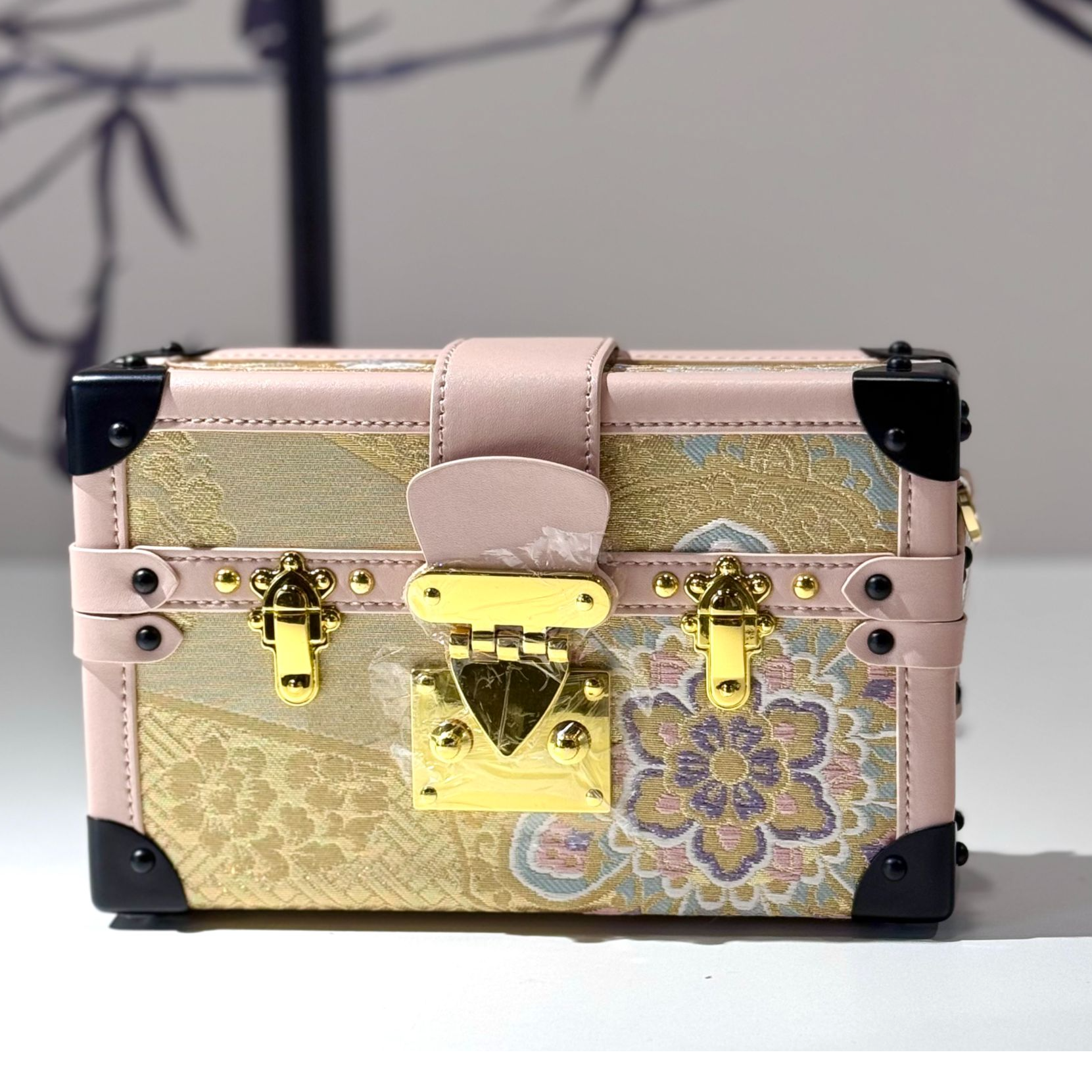 【新品】非遗真丝唐锦手工包 珠光粉宝相花硬盒子包 手拿斜跨包 