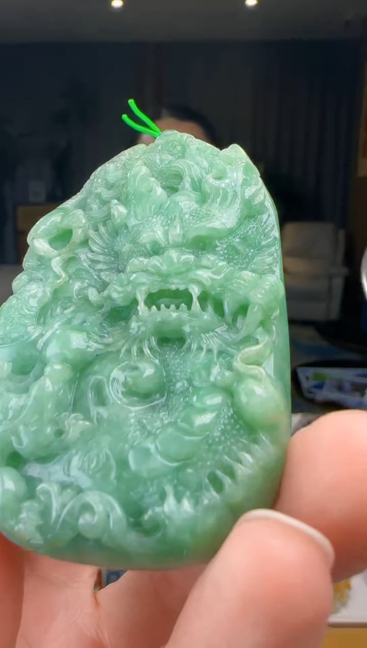 【闪购商品】翡翠吊坠(不含链)未镶嵌DY@@WS1WX26848