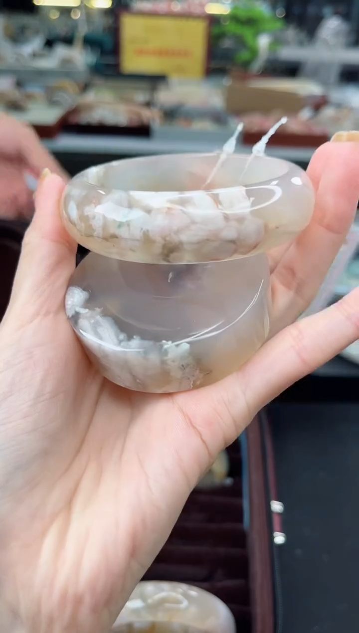 【闪购商品】石英质玉手镯未镶嵌61圈口（赠品镯心）3571477