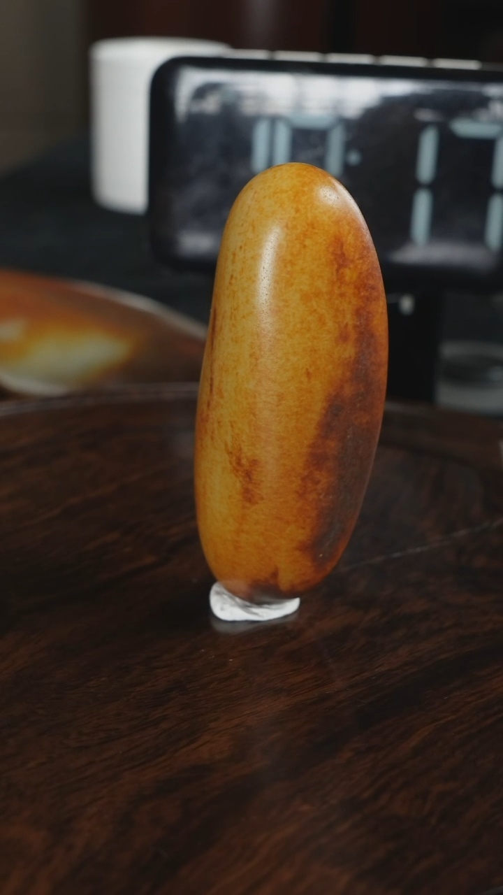 颈饰未镶嵌和田玉龙*叔和田玉原石