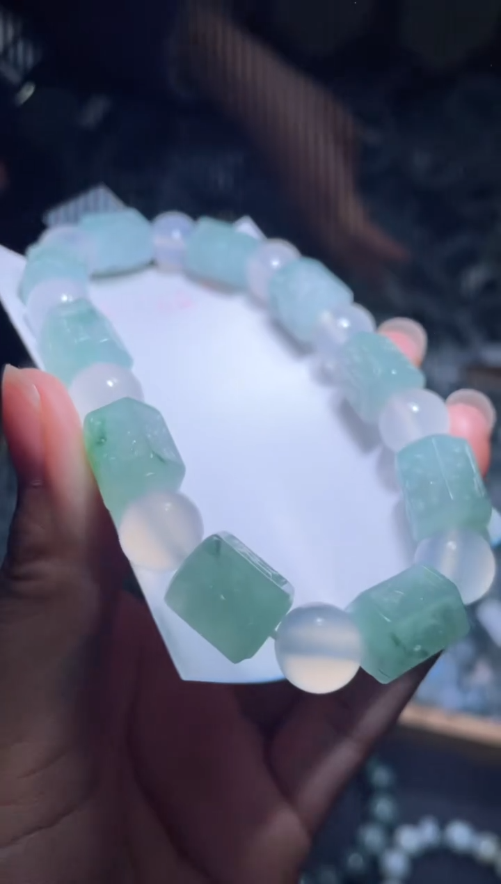 未镶嵌定制翡翠天然缅甸翡翠手串17