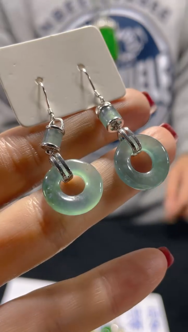 【闪购商品】翡翠耳饰未镶嵌天然A货翡翠假一罚四（多样性发货）