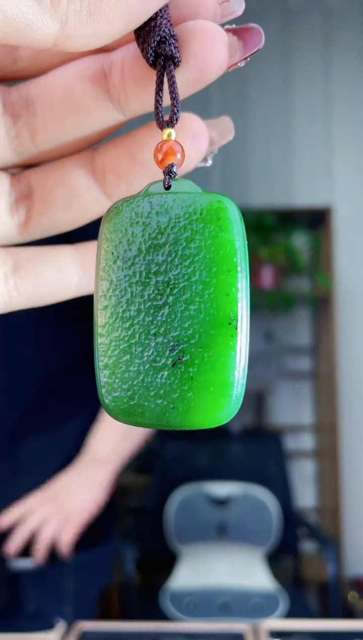 【闪购商品】和田玉挂件未镶嵌拍一发一，多样性发货！